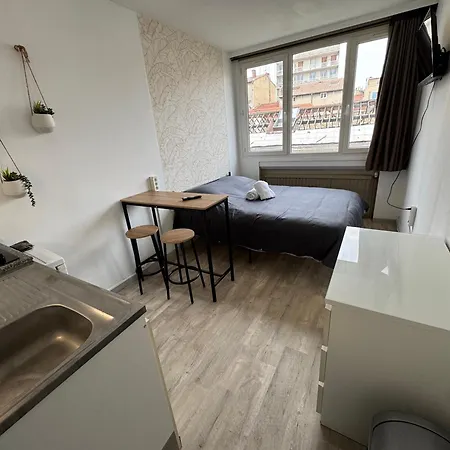 Au Coeur De Valence 4 *